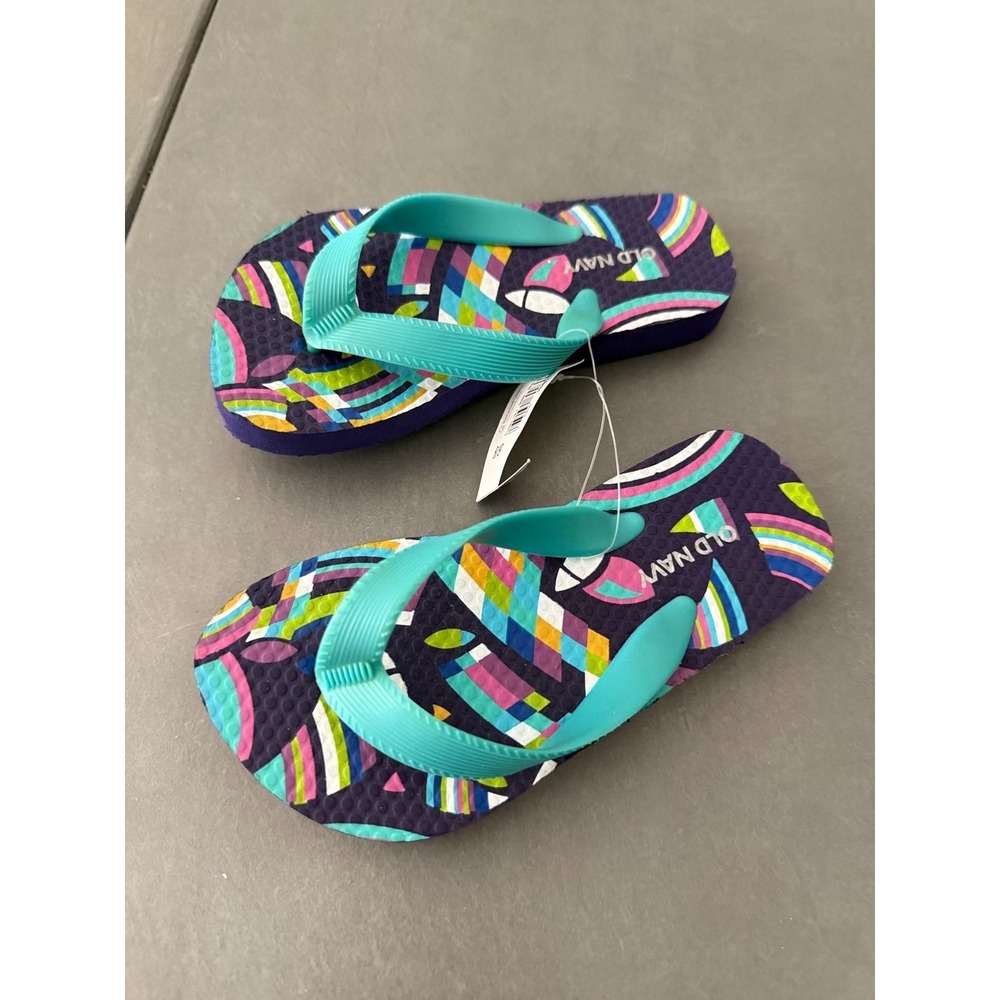 Old Navy Kids Purple Multi Color Geometric Print Flip Flops Size 8/9 NWT